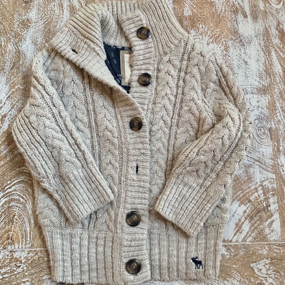 Abercrombie & Fitch Knit Wool Button Sweater - Picture 2 of 9